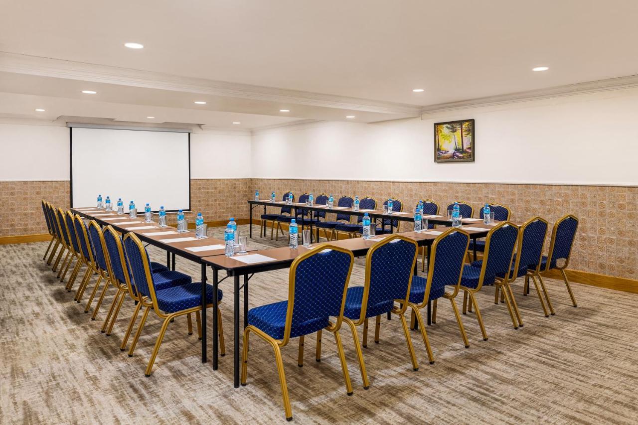 Hotel Wyndham Baku Extérieur photo